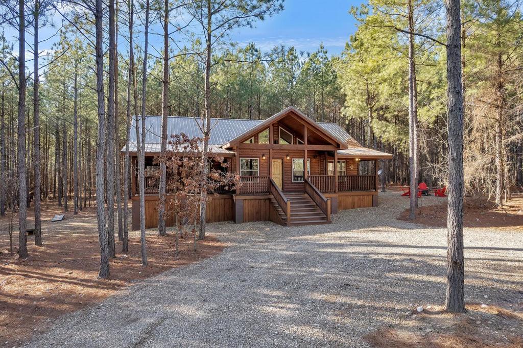 Large Luxury 2Br Cabin W Hot Tub Double Trouble Was Designed For Fun Comfort And Memories Minutes From Buzzling Hochatown And Beautiful Beaver Bend State Park Broken Bow Exterior foto